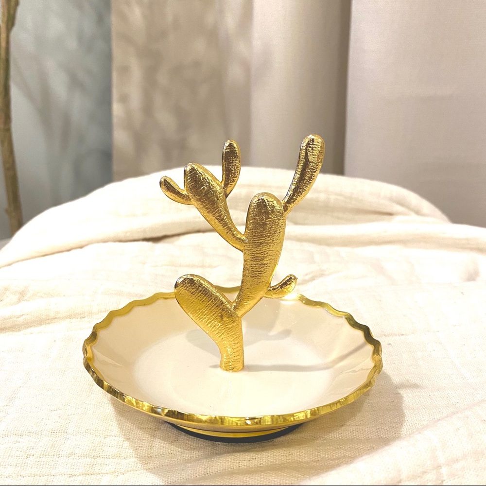 Golden Cactus Jewelry Holder